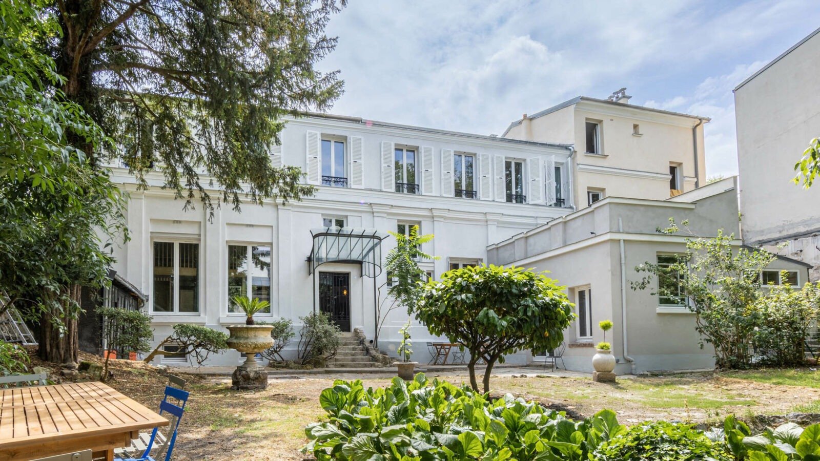Maison transformée en Coliving de 14 chambres à Paris 19 — vue 02