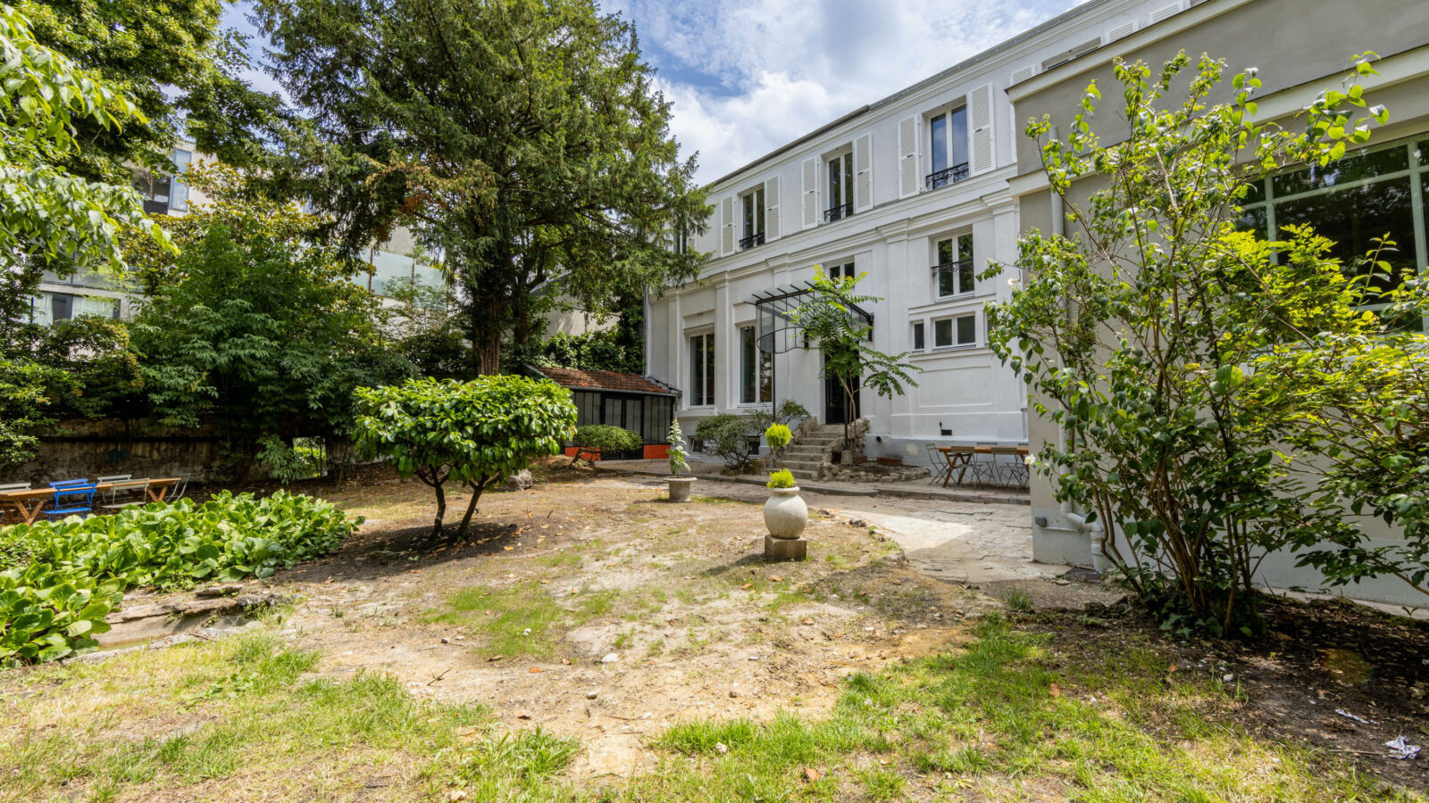 Maison transformée en Coliving de 14 chambres à Paris 19 — vue 08